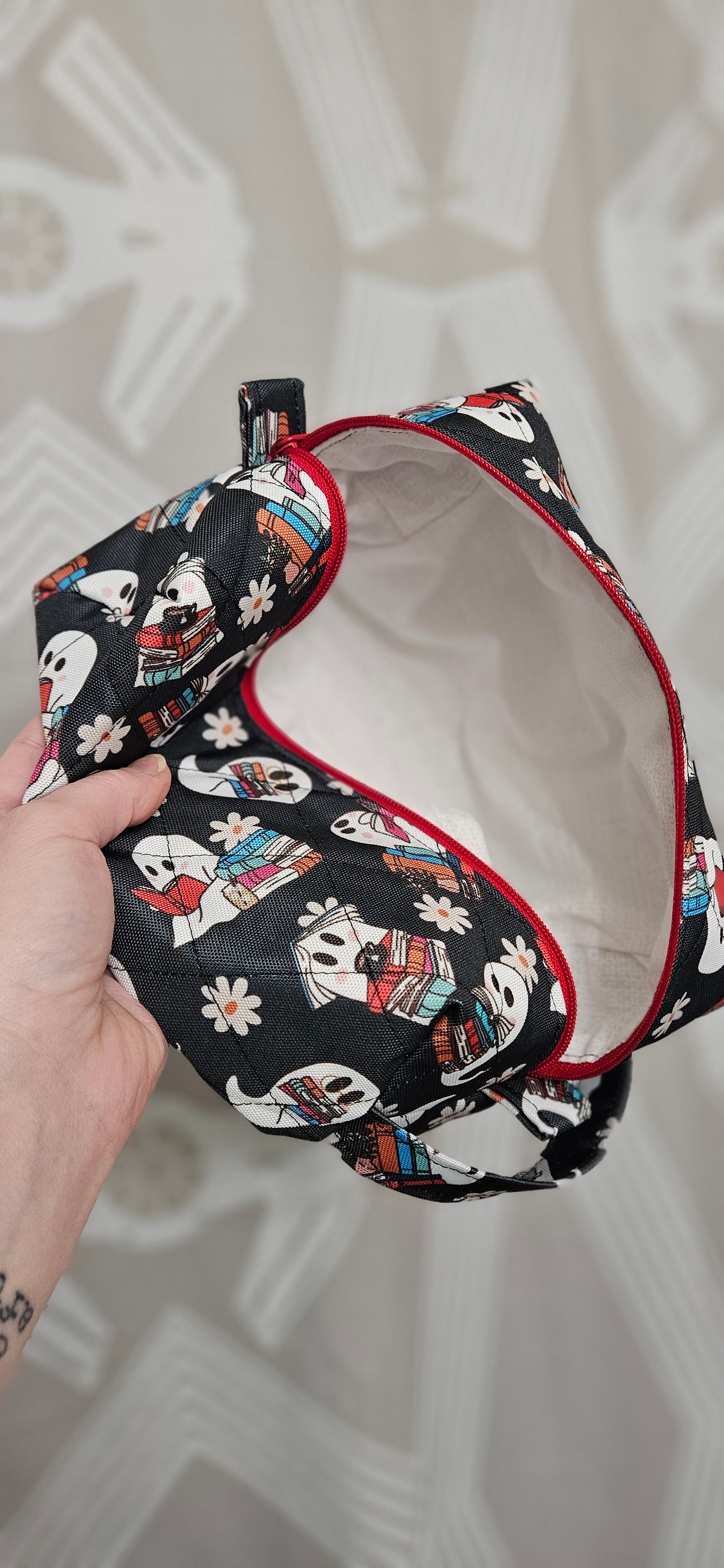 Ghostie Reads Quilted Box Pouch