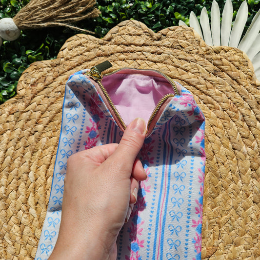 Zippered - Blue Bow & Florals KINDLE Sleeve - SECONDS