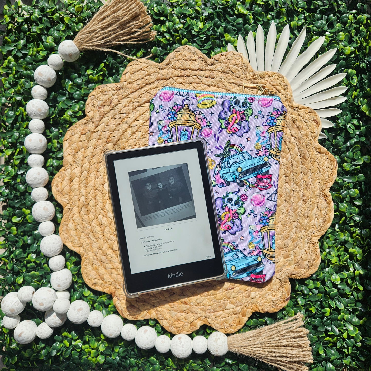 Zippered - Magical World Rainbow Style KINDLE Sleeve