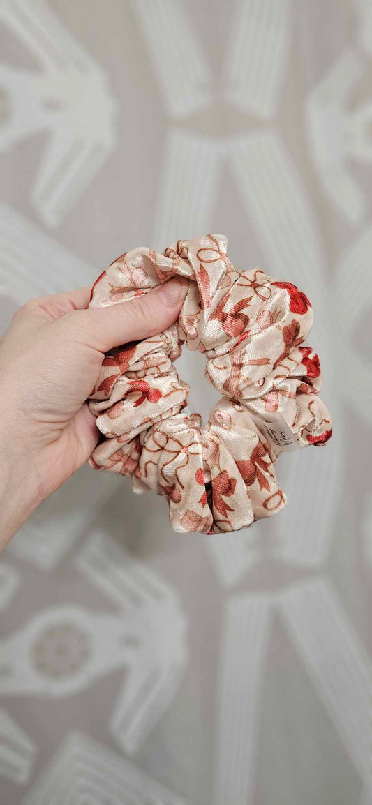 Cream and Pink Bows Velvet Scrunchie