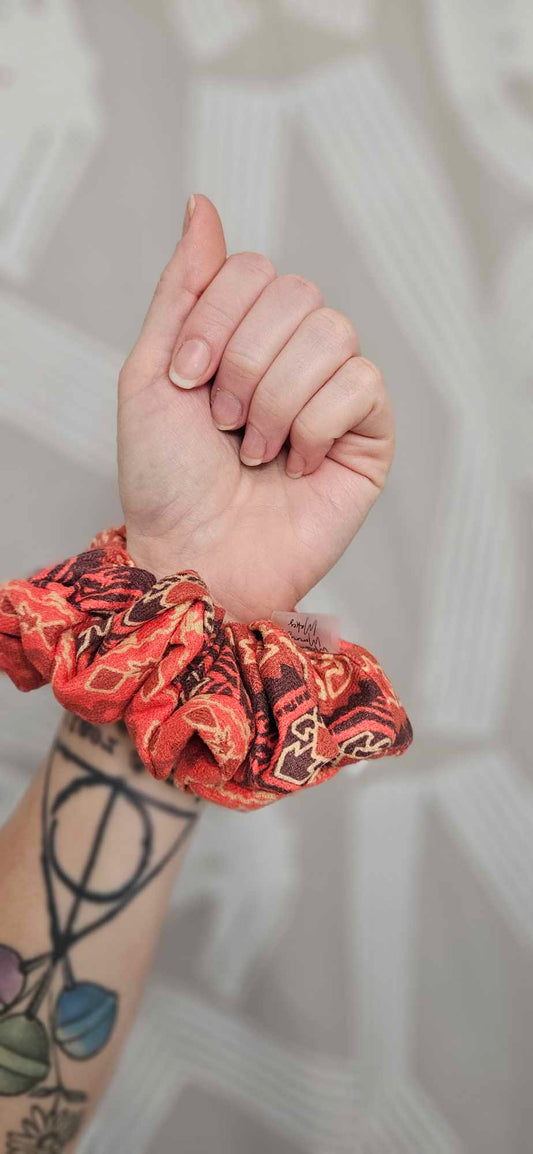 Island Princess Scrunchie