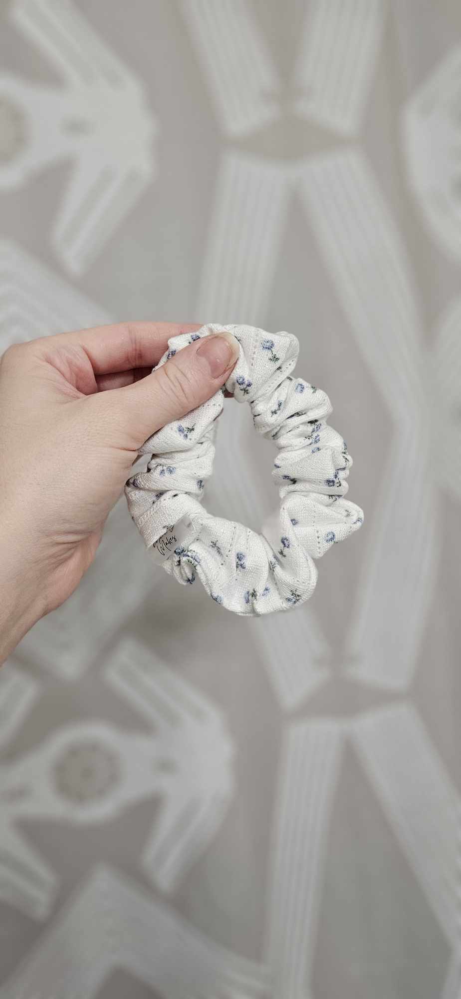 Forget-me-not Knit Scrunchie