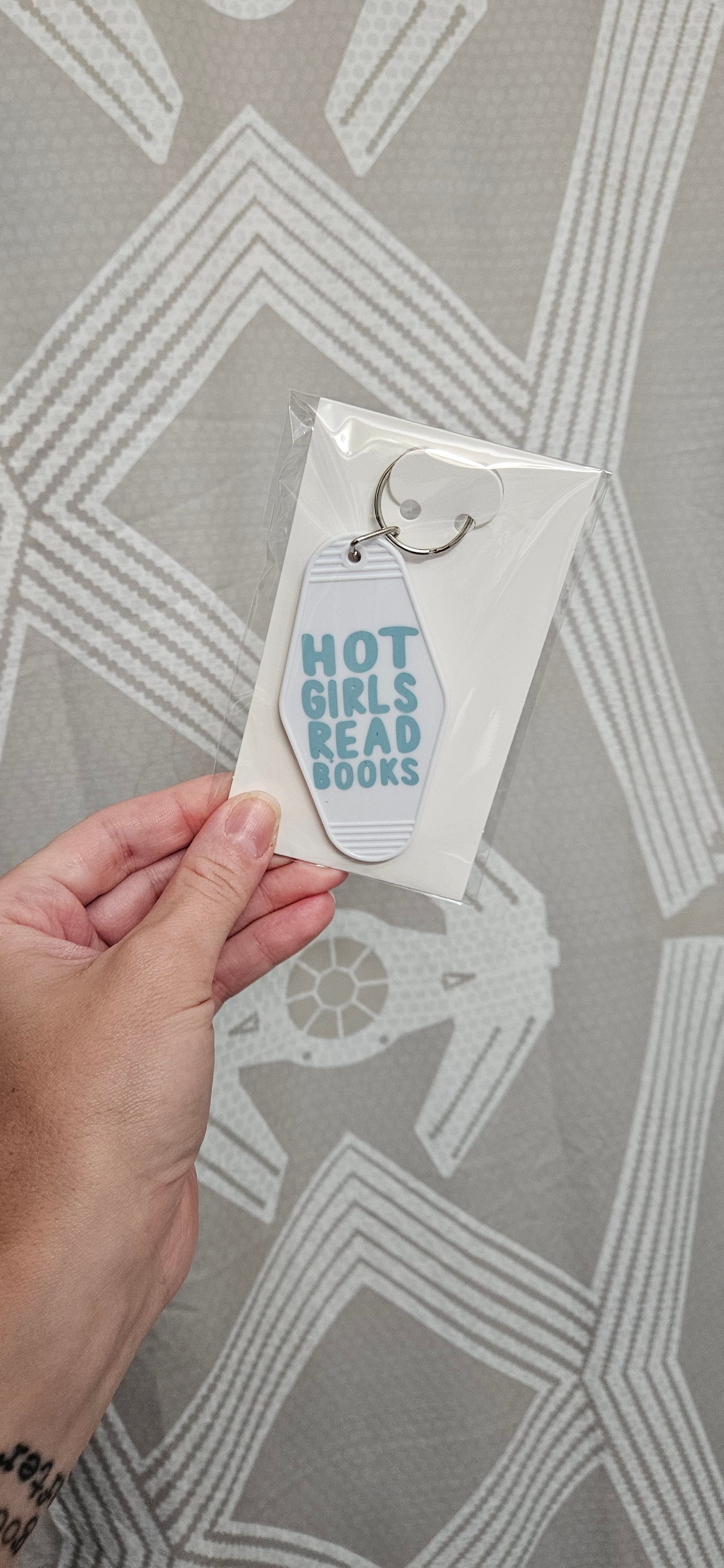 Hot Girls Read Books - Motel Keychain