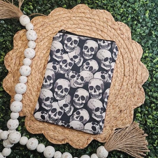 Zippered - Skulls KINDLE Sleeve