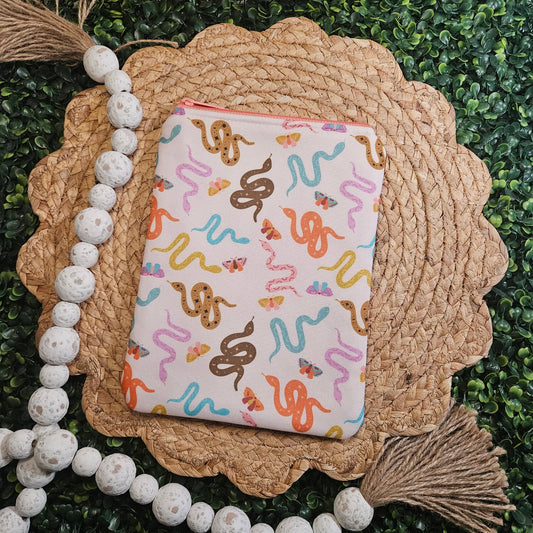 Zippered - Snakes KINDLE Sleeve