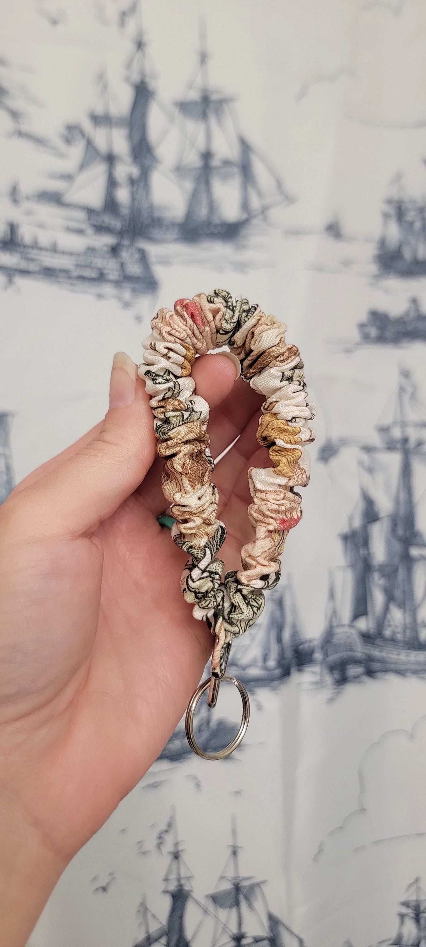 Vintage Floral Scrunchie Keyfob