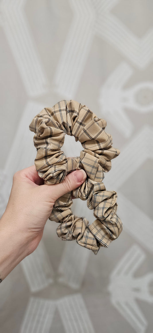 Neutral Plaid Scrunchie