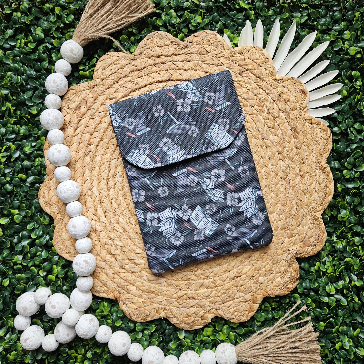 Spicy Books Kindle Sleeve