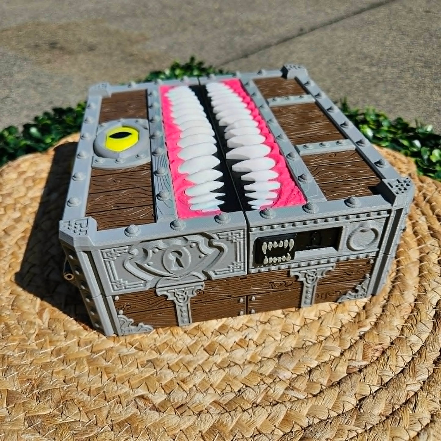 Mimic Dungeons and Dragons Tracking Chest