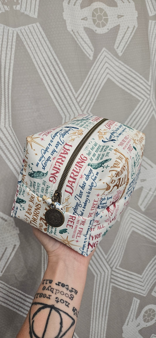 Fae Book Quotes Box Pouch