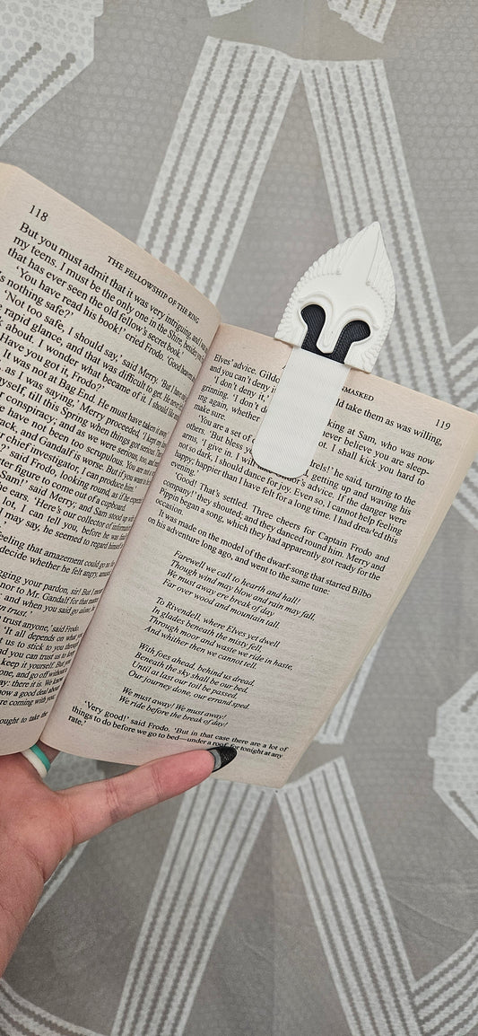 Middle World Clip Bookmarks